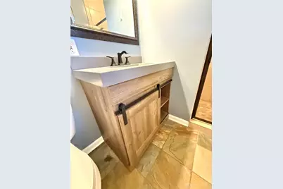 6189 Lesourdsville West Chester Road, Liberty Township, OH 45011 - Photo 30