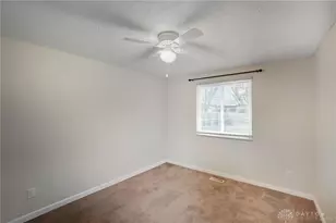 4821 Meadowvista Dr, Huber Heights, OH 45424 - Photo 12