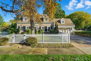 408 Southwood Dr, Springfield, OH 45504 - Photo 1