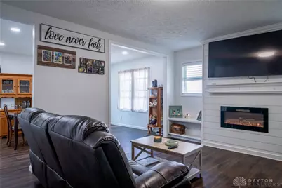 204 E Main Street, Trotwood, OH 45426 - Photo 2