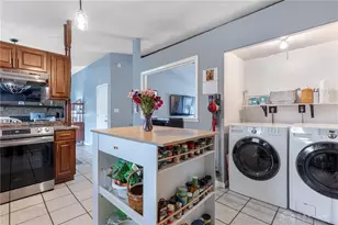 1107 King Richard Pkwy, West Carrollton, OH 45449 - Photo 10