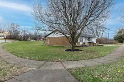 1107 King Richard Parkway, West Carrollton, OH 45449 - Photo 26