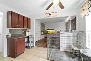 2585 Fulbourne Dr, Colerain Township, OH 45231 - Photo 12