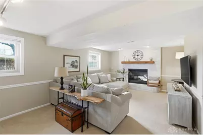 1927 Robinhood Drive, Miamisburg, OH 45342 - Photo 28