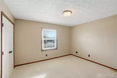 1927 Robinhood Drive, Miamisburg, OH 45342 - Photo 22