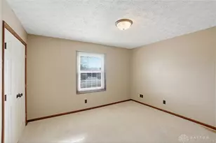 1927 Robinhood Dr, Miamisburg, OH 45342 - Photo 22