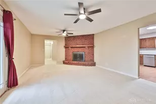 9743 Rose Arbor Dr, Dayton, OH 45458 - Photo 10