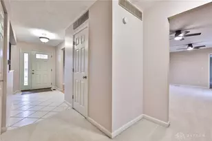 9743 Rose Arbor Dr, Dayton, OH 45458 - Photo 4