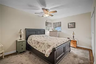 1212 Alta Vista Dr, Dayton, OH 45420 - Photo 12