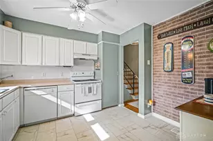 1212 Alta Vista Dr, Dayton, OH 45420 - Photo 10