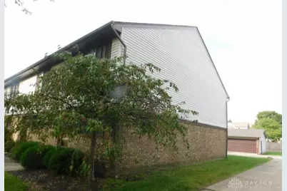 7831 Betsy Ross Circle, Dayton, OH 45459 - Photo 4