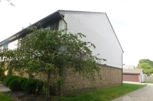 7831 Betsy Ross Cir, Dayton, OH 45459 - Photo 4