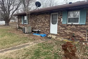 10738 Preble County Line Rd, Brookville, OH 45309 - Photo 6