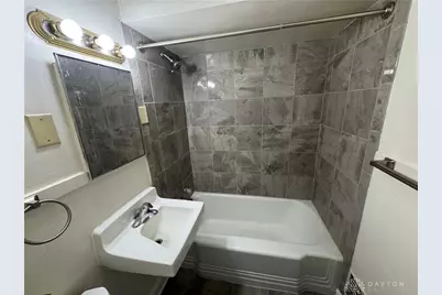 716 W Fairview Avenue, Dayton, OH 45406 - Photo 12
