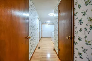 1366 Scenicview Ct, Dayton, OH 45459 - Photo 16