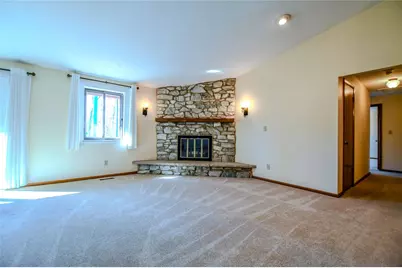 1366 Scenicview Court, Dayton, OH 45459 - Photo 6