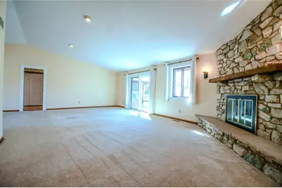 1366 Scenicview Court, Dayton, OH 45459 - Photo 4