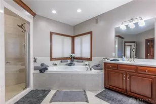 1478 Country Wood Dr, Dayton, OH 45440 - Photo 26