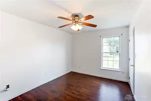 3589 Queen Victoria Ct, Beavercreek, OH 45431 - Photo 24