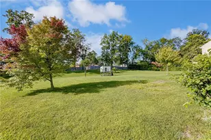 3589 Queen Victoria Ct, Beavercreek, OH 45431 - Photo 42