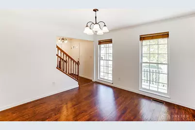 3589 Queen Victoria Court, Beavercreek, OH 45431 - Photo 4