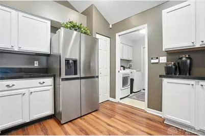 184 Edinburgh Village Drive, Centerville, OH 45458 - Photo 28