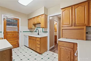 336 N Wolf Creek St, Brookville, OH 45309 - Photo 10