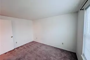 2181 Chapel Dr, Fairborn, OH 45324 - Photo 12