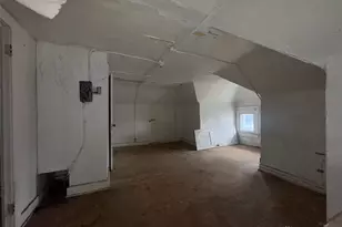 2015 N Main St, Dayton, OH 45405 - Photo 8