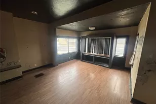 2015 N Main St, Dayton, OH 45405 - Photo 2