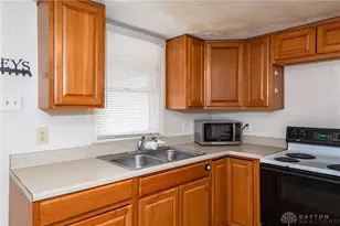 323 E Church St, Xenia, OH 45385 - Photo 8