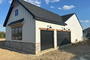 376 Grey's Run, Lebanon, OH 45036 - Photo 2