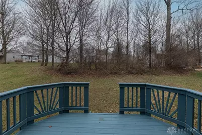 2050 Matt Way, Dayton, OH 45424 - Photo 32