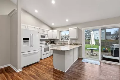 265 McDaniels Lane, Springboro, OH 45066 - Photo 8