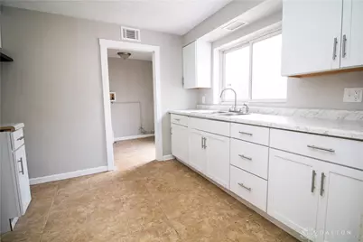 6865 Keats Drive, Dayton, OH 45414 - Photo 16