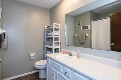 825 Hawthorne Drive, Tipp City, OH 45371 - Photo 20