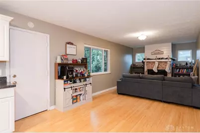 825 Hawthorne Drive, Tipp City, OH 45371 - Photo 14