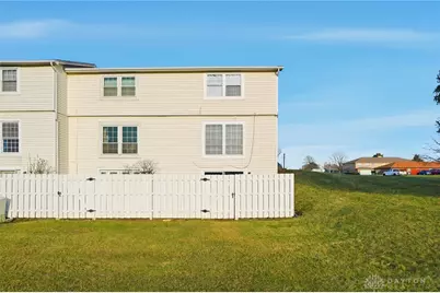 8395 Hawks Nest Court, Washington Twp, OH 45458 - Photo 12