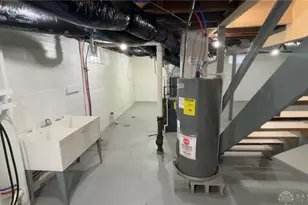 332 Ashwood Ave, Dayton, OH 45405 - Photo 22