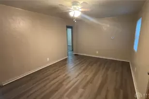 332 Ashwood Ave, Dayton, OH 45405 - Photo 10