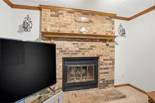 2327 Hunterglen Ct, Dayton, OH 45459 - Photo 16