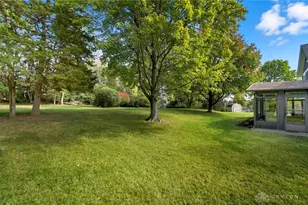 2327 Hunterglen Ct, Dayton, OH 45459 - Photo 60