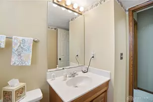 2327 Hunterglen Ct, Dayton, OH 45459 - Photo 32