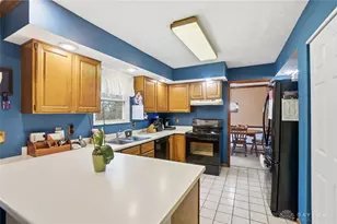 2327 Hunterglen Ct, Dayton, OH 45459 - Photo 18