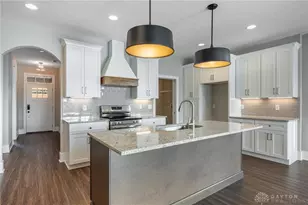 2020 Cedar Lake Dr, Huber Heights, OH 45424 - Photo 4