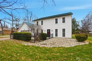 2320 Seneca Dr, Troy, OH 45373 - Photo 4