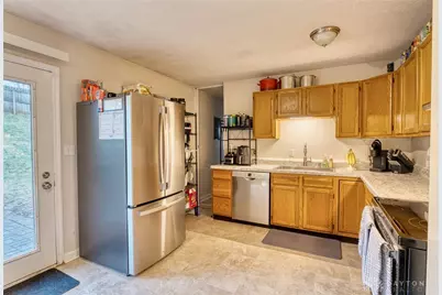 1057 Stonyridge Avenue, Troy, OH 45373 - Photo 8