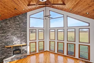 2471 Lower Bellbrook Rd, Sugarcreek Twp, OH 45370 - Photo 10