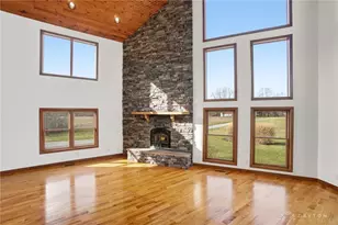 2471 Lower Bellbrook Rd, Sugarcreek Twp, OH 45370 - Photo 8