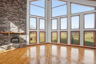 2471 Lower Bellbrook Rd, Sugarcreek Twp, OH 45370 - Photo 6